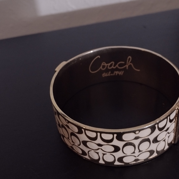 Auth Coach bangle - Picture 2 of 4